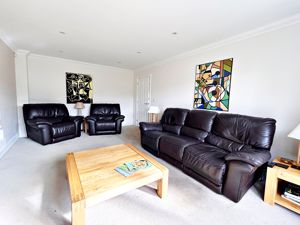 Living room- click for photo gallery